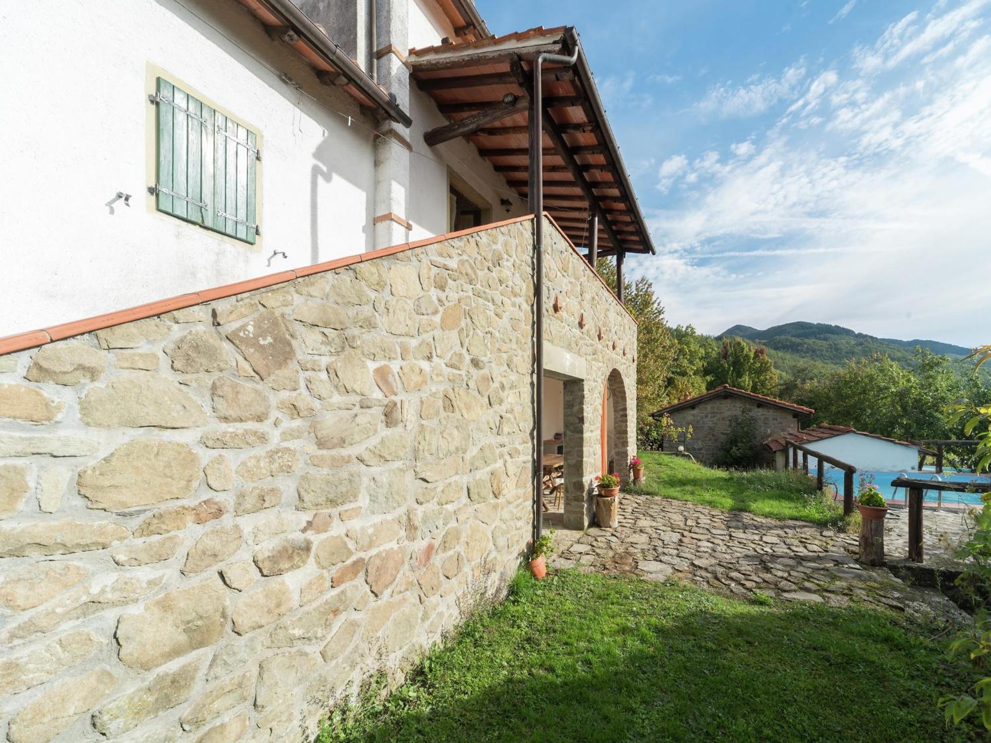 Lovely Holiday Home With Private Pool ซานมาร์เชลโล ปิสโตเยเซ ภายนอก รูปภาพ