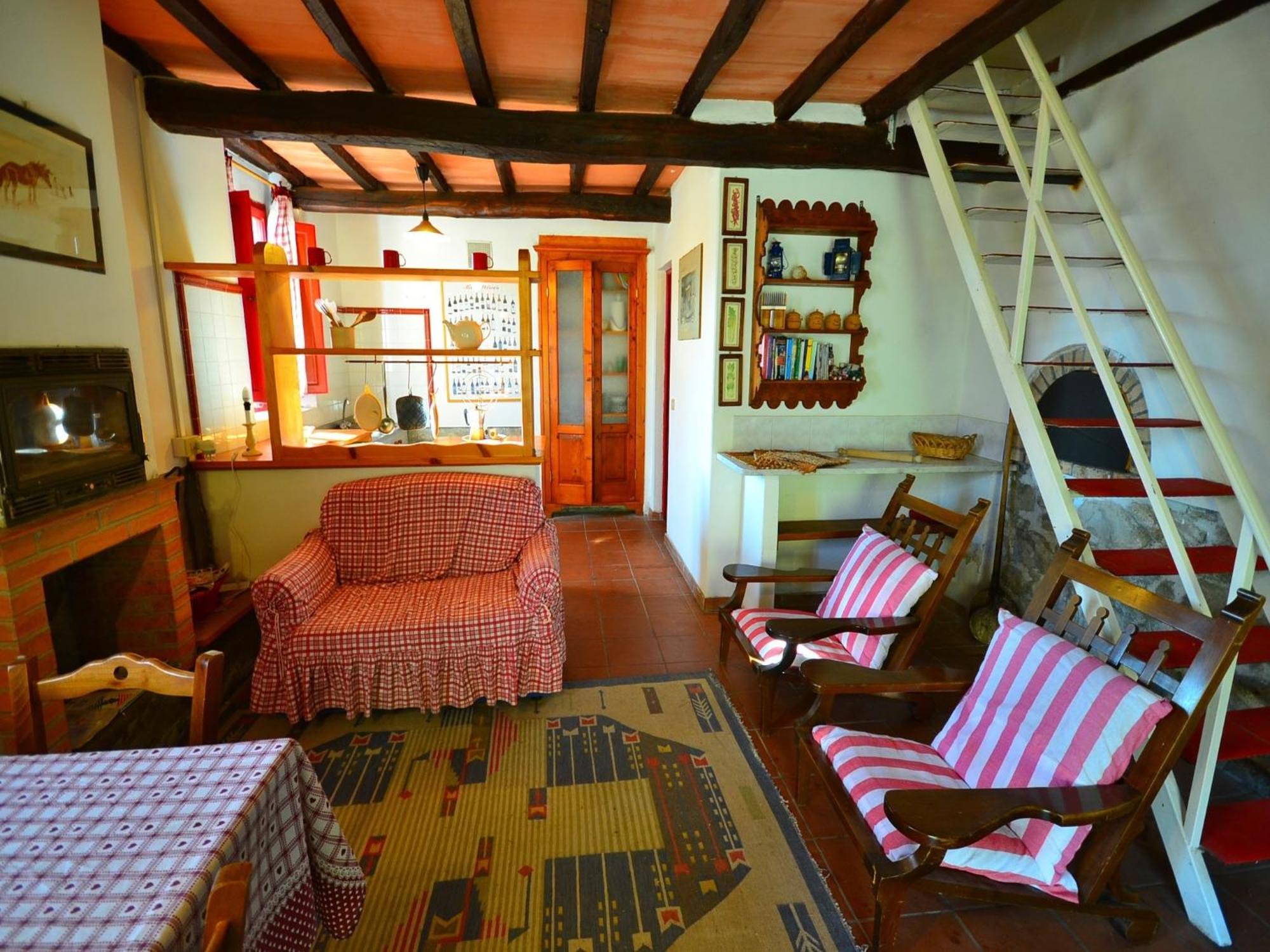 Lovely Holiday Home With Private Pool ซานมาร์เชลโล ปิสโตเยเซ ภายนอก รูปภาพ